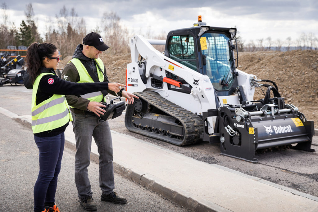 rc bobcat excavator